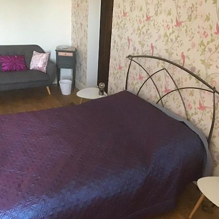 โอ เปลช Bed & Breakfast Mont-d'Astarac ห้อง รูปภาพ