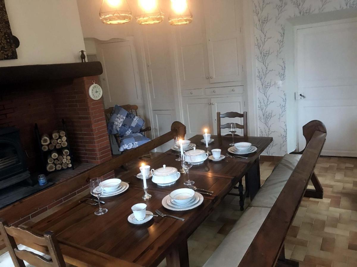 โอ เปลช Bed & Breakfast Mont-d'Astarac ภายนอก รูปภาพ